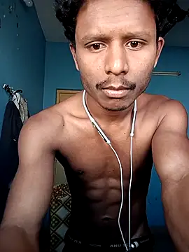 Snapshot of stylee_satheesh chatting on February 2026 03:13:01 AM stylee satheesh online show from February 2026 03:13:01 AM