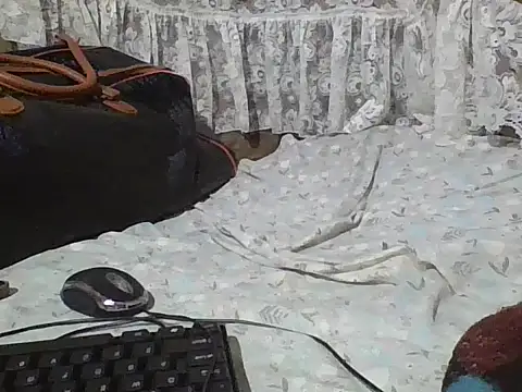 Littlemistress24 online show from April 2026 01:31:02 AM