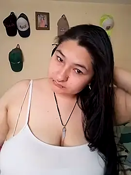 Snapshot of LauraHorny69 chatting on June 2026 02:43:01 PM LauraHorny69 online show from June 2026 02:43:01 PM