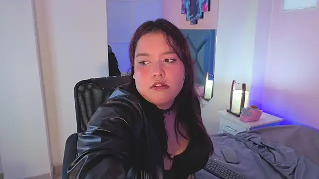 Snapshot of AleSweet chatting on February 2026 12:53:02 PM AleSweet online show from February 2026 12:53:02 PM