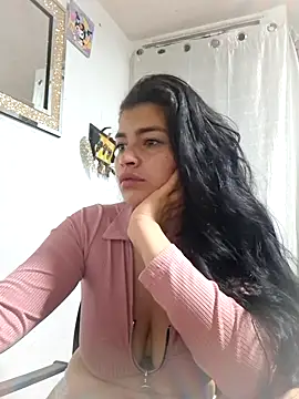 Snapshot of Scarlett_Hot69 chatting on April 2026 06:55:02 AM Scarlett Hot69 online show from April 2026 06:55:02 AM