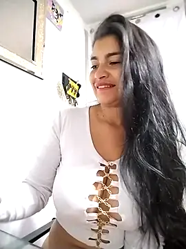 Snapshot of Scarlett_Hot69 chatting on May 2026 07:50:02 AM Scarlett Hot69 online show from May 2026 07:50:02 AM