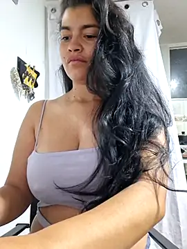 Snapshot of Scarlett_Hot69 chatting on June 2026 08:34:01 AM Scarlett Hot69 online show from June 2026 08:34:01 AM
