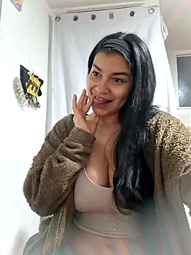 Snapshot of Scarlett_Hot69 chatting on July 2026 07:44:03 AM Scarlett Hot69 online show from July 2026 07:44:03 AM