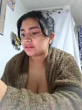 Snapshot of Scarlett_Hot69 chatting on July 2026 07:37:02 AM Scarlett Hot69 online show from July 2026 07:37:02 AM