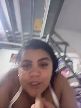 Snapshot of MorenaCariok chatting on May 2026 12:19:01 AM MorenaCariok online show from May 2026 12:19:01 AM
