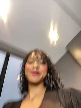 LizStorm  online show from June 2026 11:43:01 AM