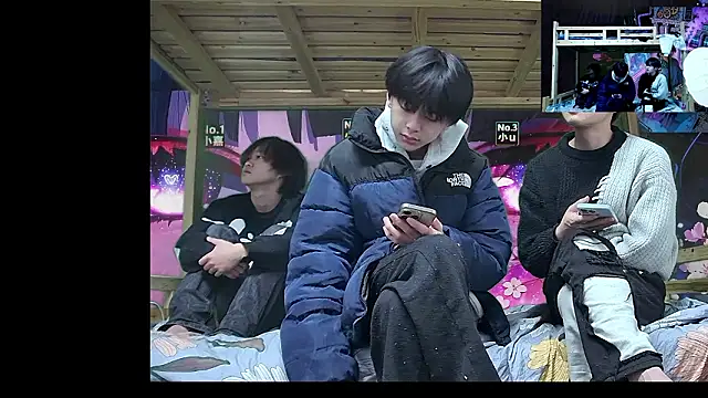 Snapshot of xiaohuangren01 chatting on February 2026 01:26:01 AM xiaohuangren01 online show from February 2026 01:26:01 AM