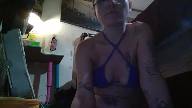 Snapshot of Tastybabe22 chatting on July 2026 01:37:01 AM Tastybabe22 online show from July 2026 01:37:01 AM