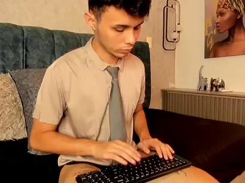 Snapshot of Alhan_Twink chatting on May 2026 05:03:02 AM Alhan Twink online show from May 2026 05:03:02 AM