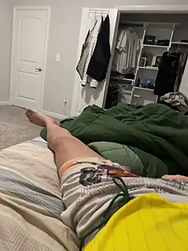 Snapshot of Tom32828 chatting on February 2026 07:59:01 AM Tom32828 online show from February 2026 07:59:01 AM