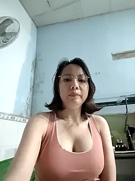 Famrita online show from February 2026 12:36:01 AM