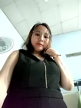 Famrita online show from March 2026 01:03:01 PM