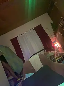 kelsythra Velour online show from March 2026 01:41:01 PM