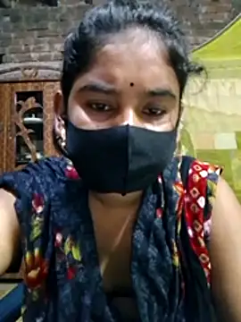 Snapshot of Hot_Sweeti chatting on April 2026 10:35:02 PM Hot Sweeti online show from April 2026 10:35:02 PM