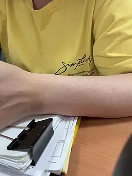 Donna9696 online show from April 2026 01:25:01 AM