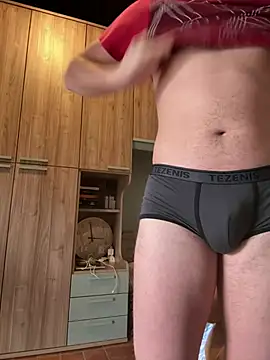 Snapshot of badCecio chatting on January 2026 08:18:01 AM badCecio online show from January 2026 08:18:01 AM