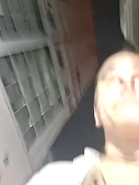 LadySn0w26 online show from April 2026 05:30:01 AM