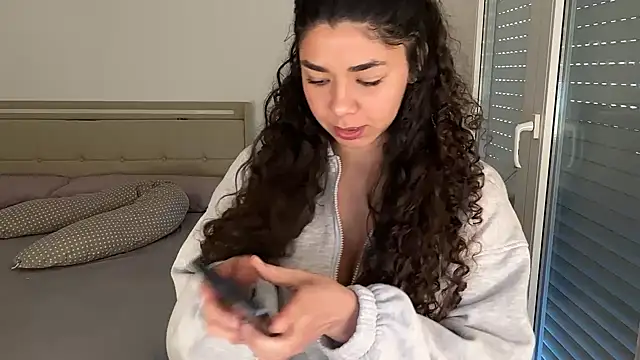 Snapshot of ladymelon chatting on February 2026 09:08:02 AM ladymelon online show from February 2026 09:08:02 AM