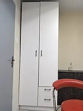 LUNAARXO1 online show from February 2026 10:57:01 PM