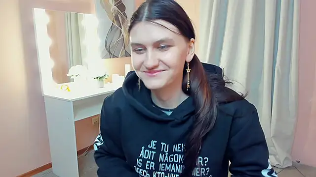 DaniaBimIer online show from January 2026 08:30:01 AM