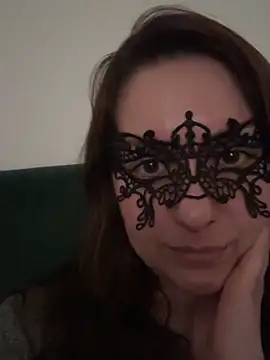 Snapshot of ScarlettSnow1 chatting on January 2026 03:27:01 PM ScarlettSnow1 online show from January 2026 03:27:01 PM