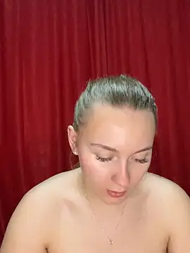 Snapshot of SweetSophia20 chatting on February 2026 10:41:01 PM SweetSophia20 online show from February 2026 10:41:01 PM