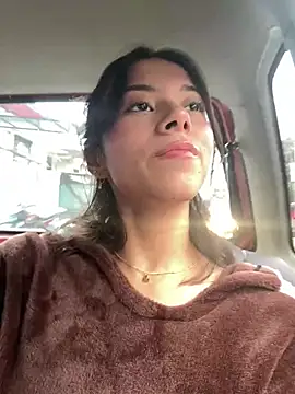 mialinsay online show from February 2026 04:34:02 PM