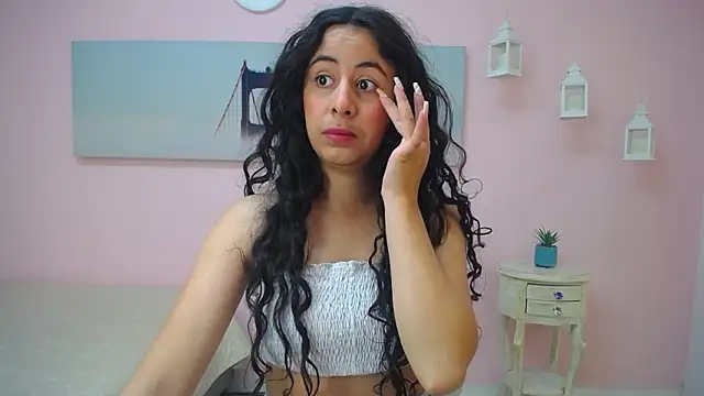 scarlett clyde online show from January 2026 12:32:02 PM