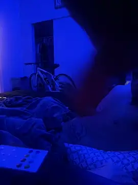 Pantieterror19 online show from April 2026 12:01:01 PM