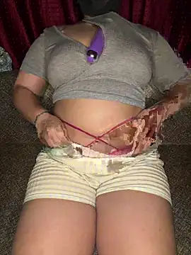 Praachiiii online show from April 2026 04:48:01 PM