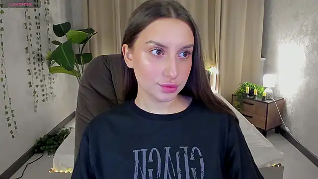 Celine Coello online show from March 2026 03:54:01 AM