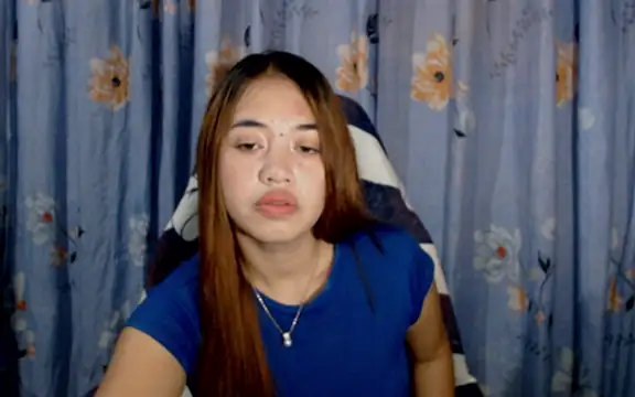 Snapshot of pinay_mayahiga chatting on April 2026 03:04:02 PM pinay mayahiga online show from April 2026 03:04:02 PM