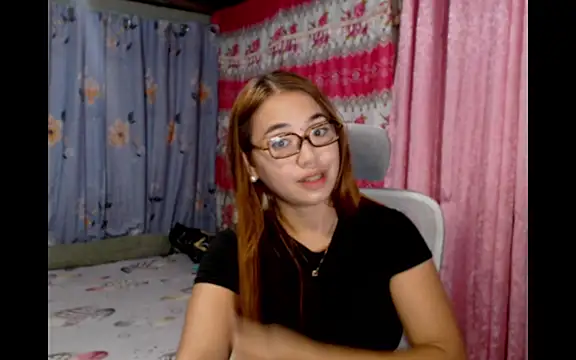 Snapshot of pinay_mayahiga chatting on July 2026 02:54:01 PM pinay mayahiga online show from July 2026 02:54:01 PM