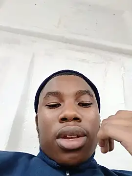 Snapshot of niveyguy chatting on May 2026 07:46:02 AM niveyguy online show from May 2026 07:46:02 AM