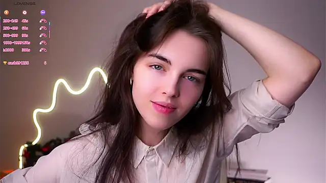 Snapshot of MirnaTellado chatting on February 2026 06:11:01 PM MirnaTellado online show from February 2026 06:11:01 PM