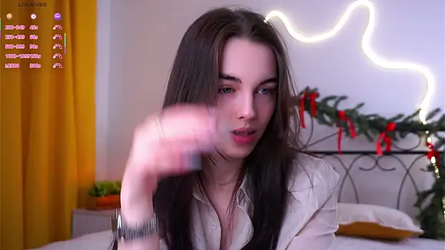 Snapshot of MirnaTellado chatting on February 2026 07:10:01 PM MirnaTellado online show from February 2026 07:10:01 PM