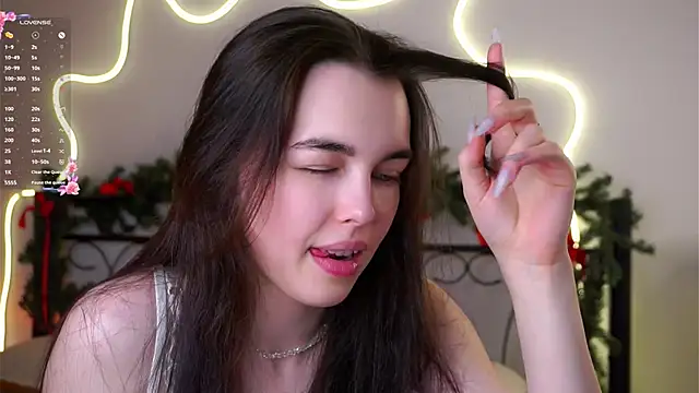 Snapshot of MirnaTellado chatting on February 2026 07:14:02 PM MirnaTellado online show from February 2026 07:14:02 PM