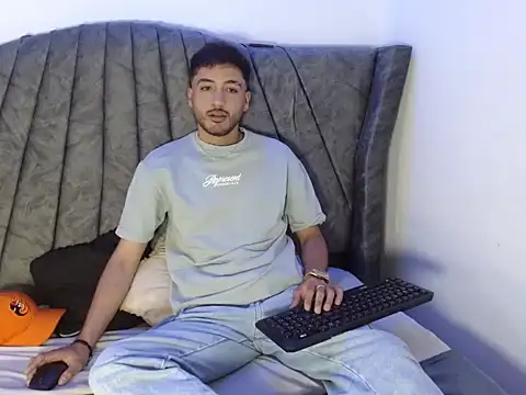 Chris Tempt online show from January 2026 02:54:02 PM