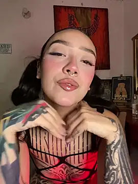 PUFF BUNNY online show from February 2026 06:30:01 PM