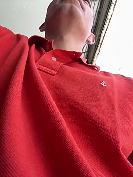 santiObrero online show from March 2026 03:15:01 PM