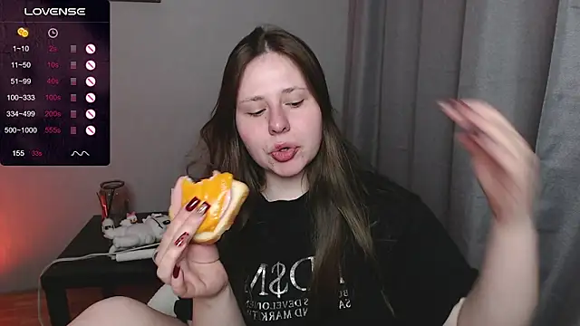 secretvic online show from April 2026 05:43:01 PM