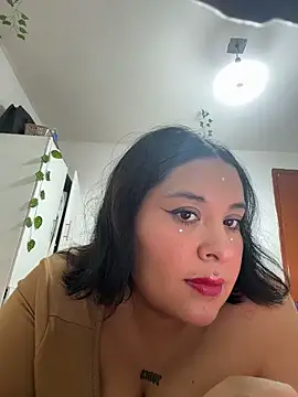 Nailealipsglossy online show from March 2026 03:33:01 AM