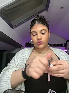 MinaKhalina online show from February 2026 11:58:01 PM