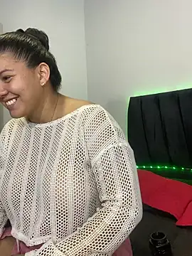 Helena-Paola online show from June 2026 01:32:02 AM