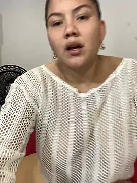 Helena-Paola online show from July 2026 11:42:02 PM