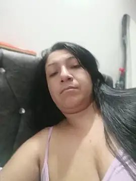 Katysaez online show from May 2026 04:43:02 AM