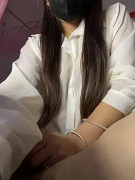 Snapshot of Lily288 chatting on February 2026 05:44:02 PM Lily288 online show from February 2026 05:44:02 PM