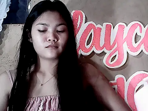 Snapshot of PinaySkinnyJust18 chatting on January 2026 09:51:02 PM PinaySkinnyJust18 online show from January 2026 09:51:02 PM