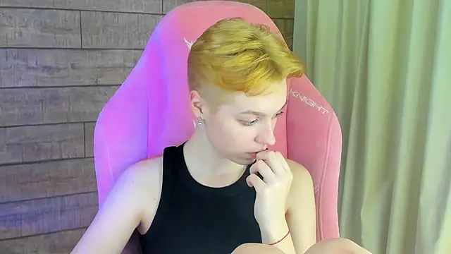 Snapshot of AgataGate chatting on February 2026 03:23:02 AM AgataGate online show from February 2026 03:23:02 AM